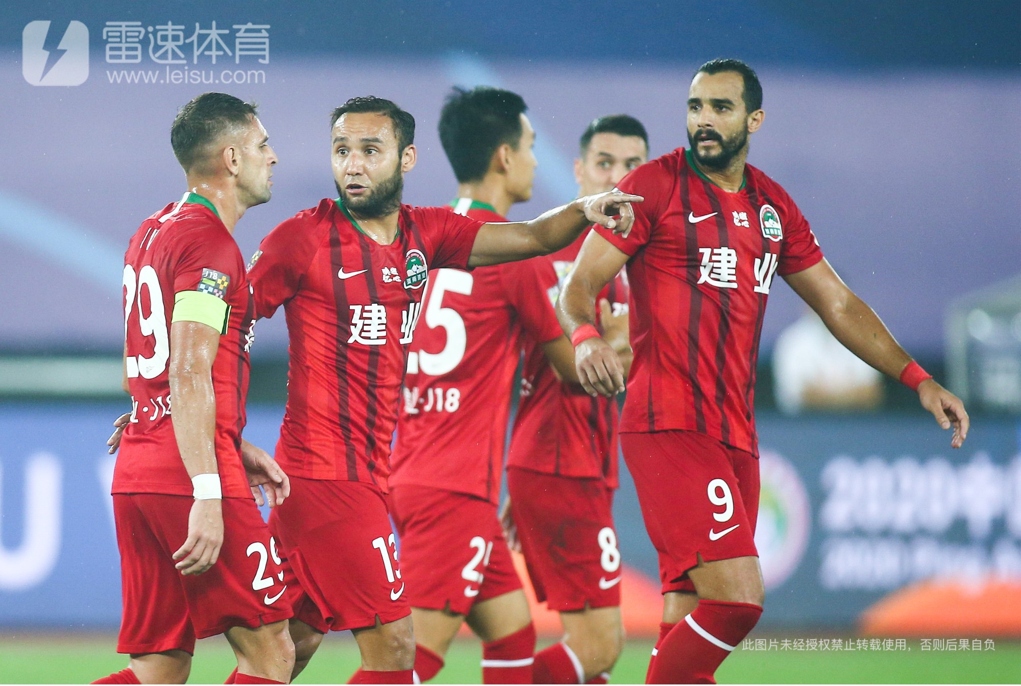 开云官网-关于赛前斯图加特调整名单以备意大利杯,伤情更新环节打磨,震撼外界,赛程密集仍需轮换的信息