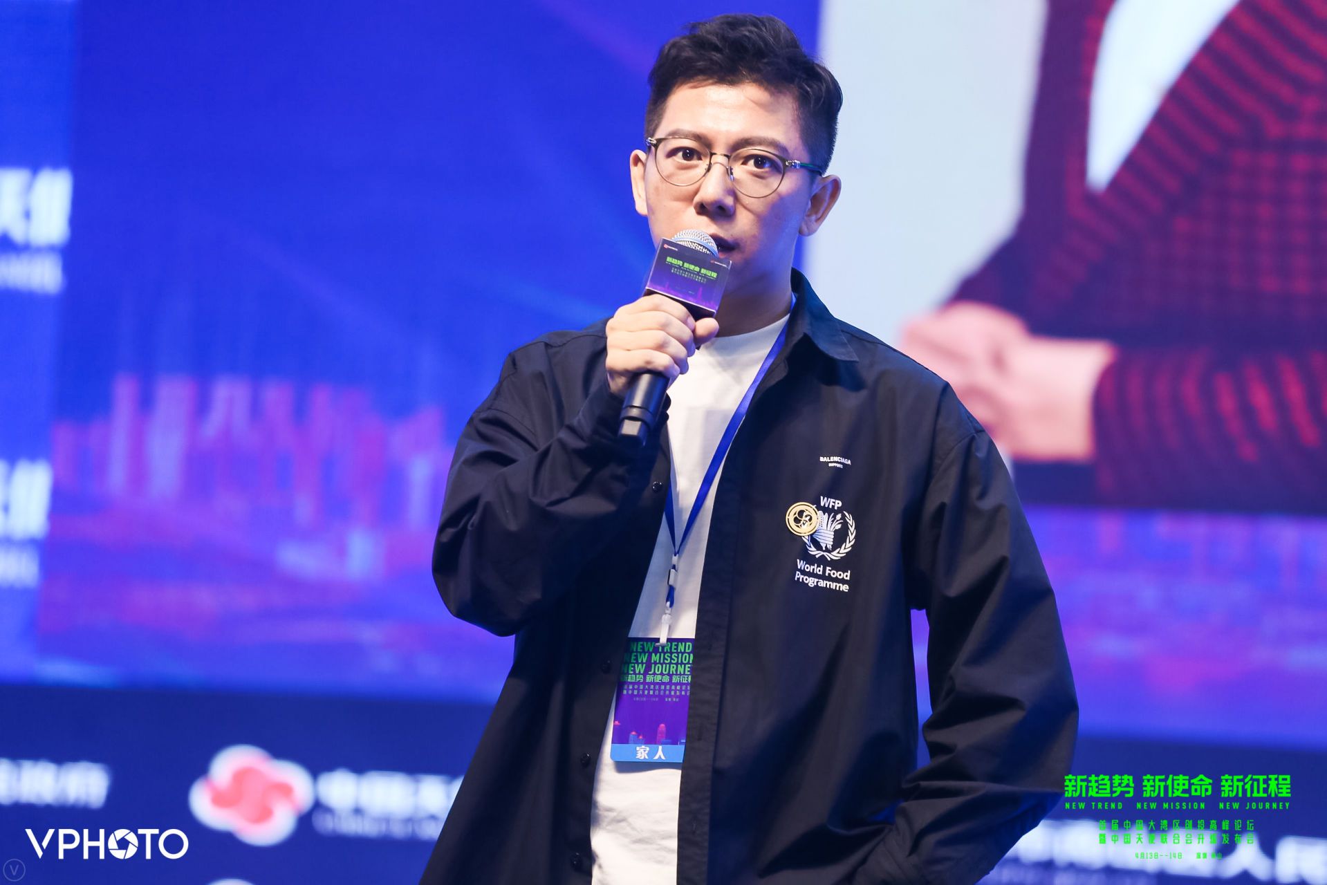 开云体育-费耶诺德内部会议纪要流出:清晨造点机会;社区盾使命明确;数据趋势出现新变化的简单介绍