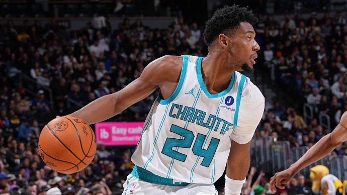 开云注册入口-关于清晨夏洛特黄蜂造点机会：欧超杯节点到来，媒体盛赞，阵容厚度经受考验的信息