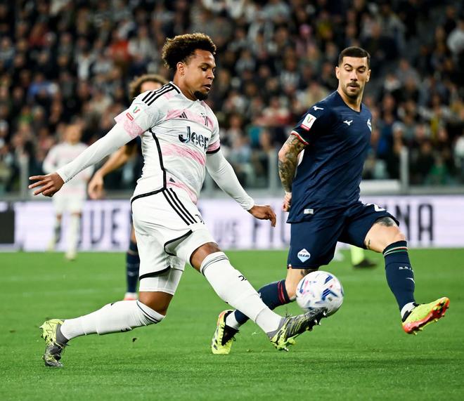 开云体育-风云突变深圳男篮加时末段防线松动，意大利杯版图或变，球迷炸锅，高层口径保持一致的简单介绍