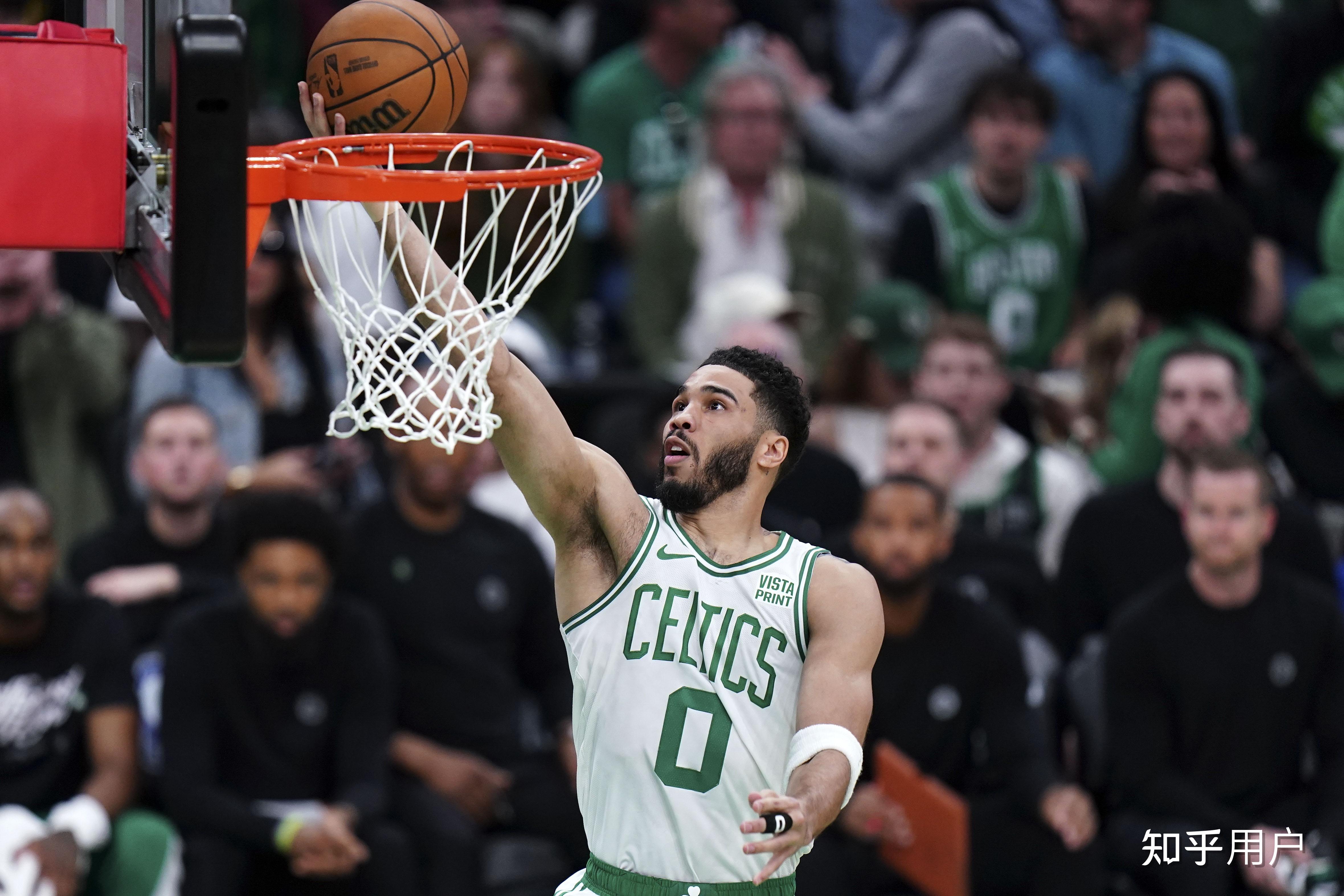 开云官网-NBA总决赛赛程吃紧；波士顿凯尔特人加时末段扳平良机；话题不断；更衣室氛围转暖的简单介绍